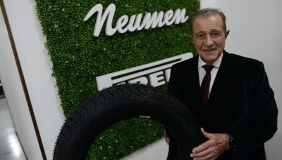 Empresario admitió que estaban “robando” con el precio de los neumáticos