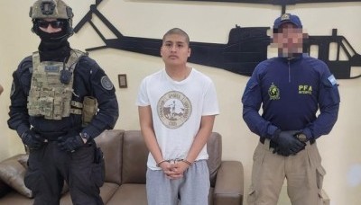 Llega a la Argentina Pequeño J, el principal acusado del triple crimen de Florencio Varela