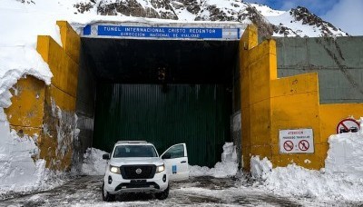 Nieve y ráfagas de 160 km/h: el Cristo Redentor cumple un mes cerrado