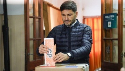 Santa Fe desdobla y mantiene las PASO: Pullaro ya fijó el calendario para las elecciones